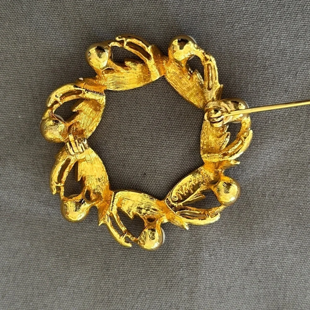 Vintage Napier Faux Pearl Wreath Brooch Goldtone Leaf Pin Classic 80s 90s